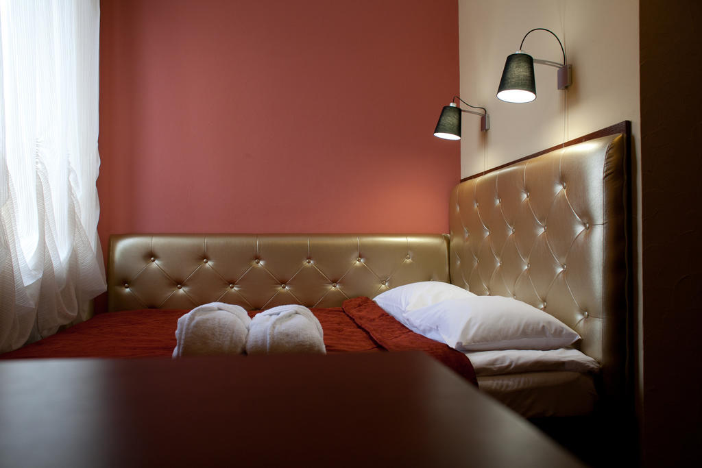 Pidkova Hotel Rivne Szoba fotó